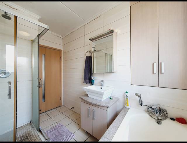 2 BEDROOM APARTMENT FOR SALE IN NOORDWYK